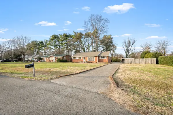 1403 Diana St, Murfreesboro, TN 37130