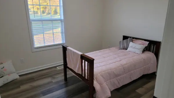 195 Rileys Bend Rd, Lynchburg, TN 37352