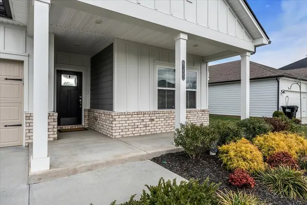 6132 Farm Castle Dr, Rockvale, TN 37153