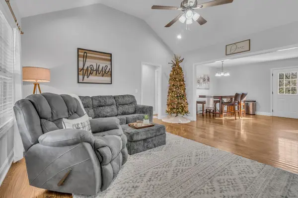 107 Smithfield Dr, Shelbyville, TN 37160