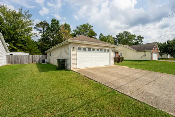 124 Colony Circle, Fort Oglethorpe, GA 30742