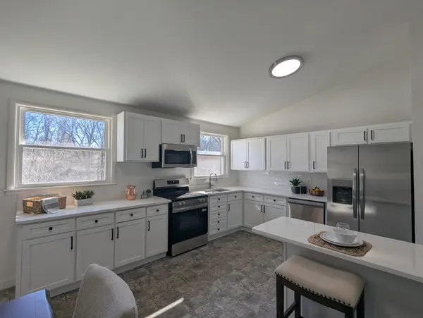 2437 Fairbrook Dr, Nashville, TN 37214