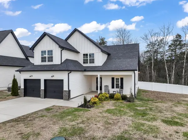 3116 Bootknife Dr, Bell Buckle, TN 37020
