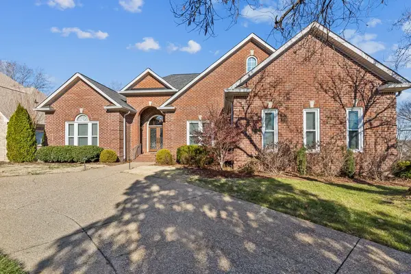 230 Temple Crest Trl,  Franklin,  TN 37069