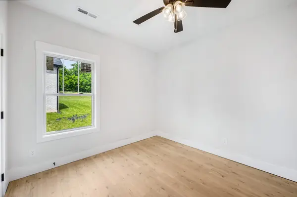 415 Blue Ridge Ct, Clarksville, TN 37043