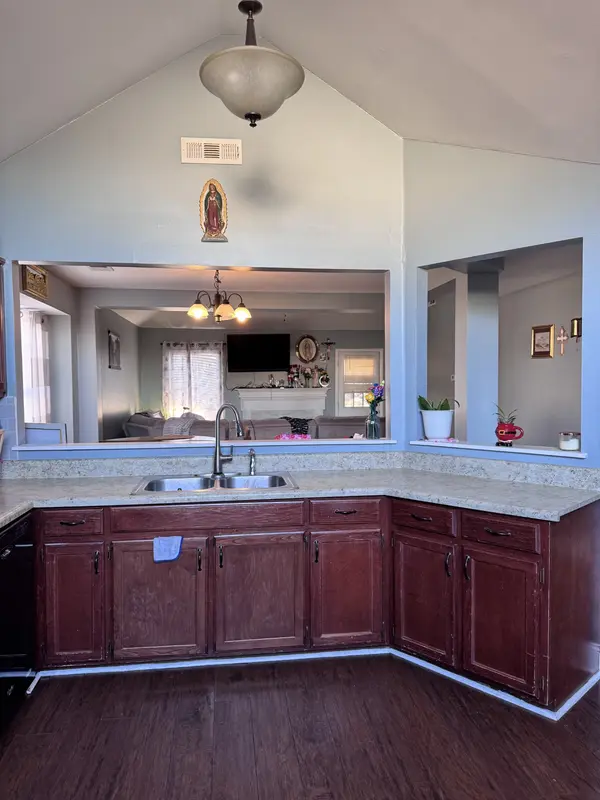 589 Hollandale Rd, La Vergne, TN 37086