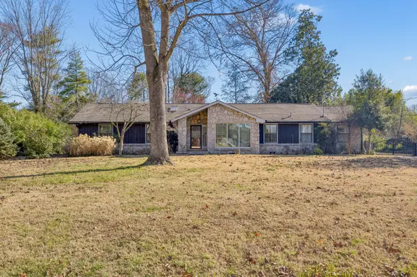 289 Lake Terrace Dr, Hendersonville, TN 37075