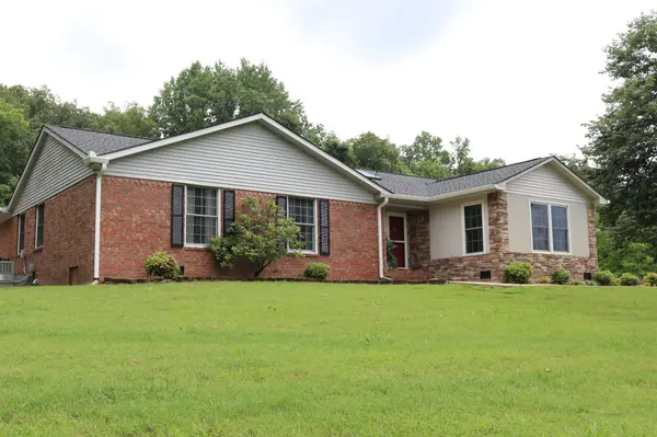 2079 Rock Springs Rd, Columbia, TN 38401