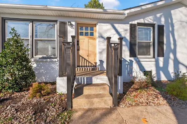 1315 Eagle St, Murfreesboro, TN 37130