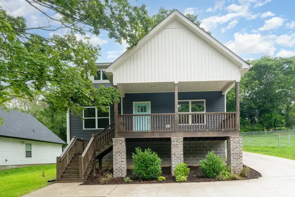 1120 Taylor Town Rd, White Bluff, TN 37187