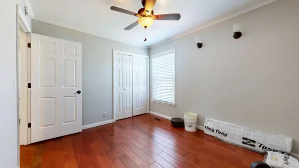 633 Buck Ln, Murfreesboro, TN 37129