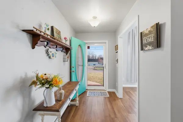 1935 Farmington Ct, Columbia, TN 38401