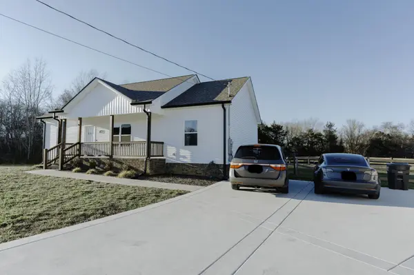 2482 Jason Dr, Chapel Hill, TN 37034