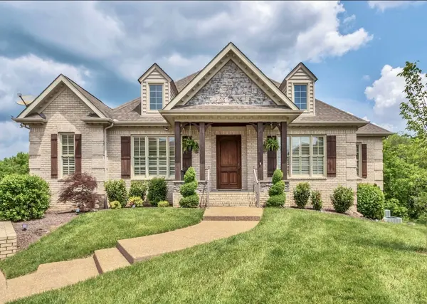 7008 Grackle Ct, Spring Hill, TN 37174
