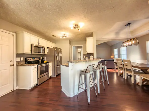 1122 Thompson Farms St, Lascassas, TN 37085