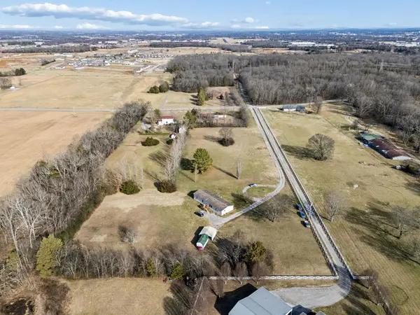 370 Pinhook Rd, Lebanon, TN 37090