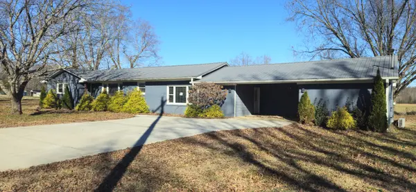 172 Indian Creek Rd, Huntland, TN 37345