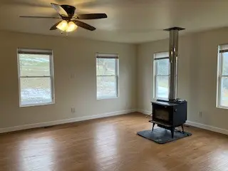 260 Enigma Rd, Chestnut Mound, TN 38552