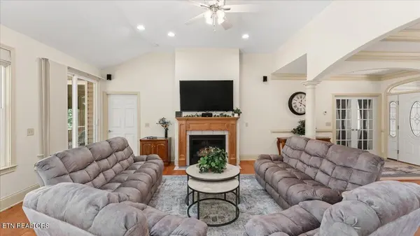 118 Kawatuska Way, Loudon, TN 37774