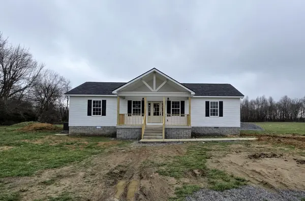 5050 Dickens Hill Rd, Bradyville, TN 37026