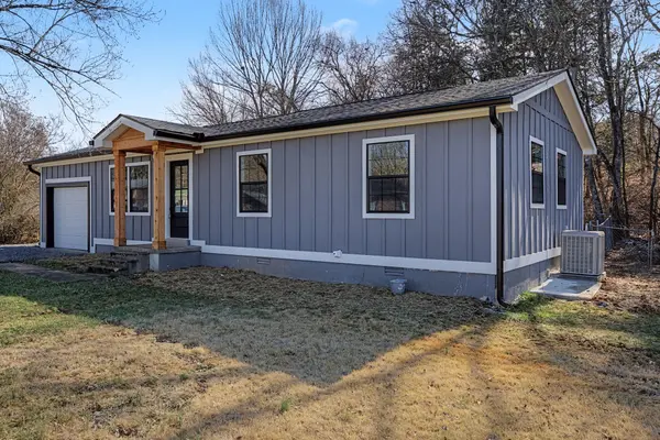 203 Meadowbrook Dr, Woodbury, TN 37190