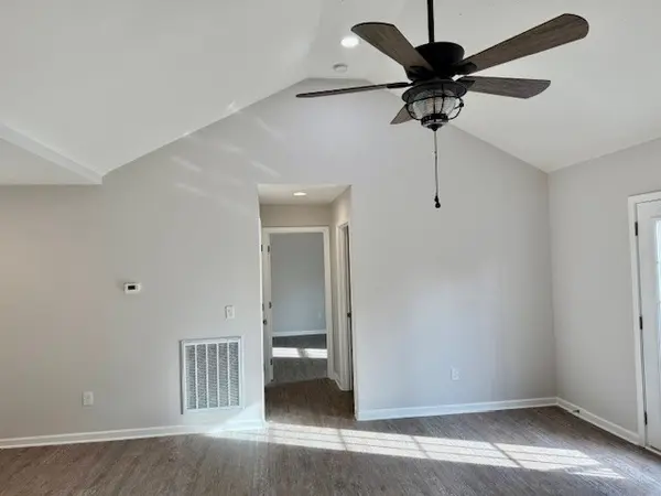 4214 Riley Creek Rd, Normandy, TN 37360
