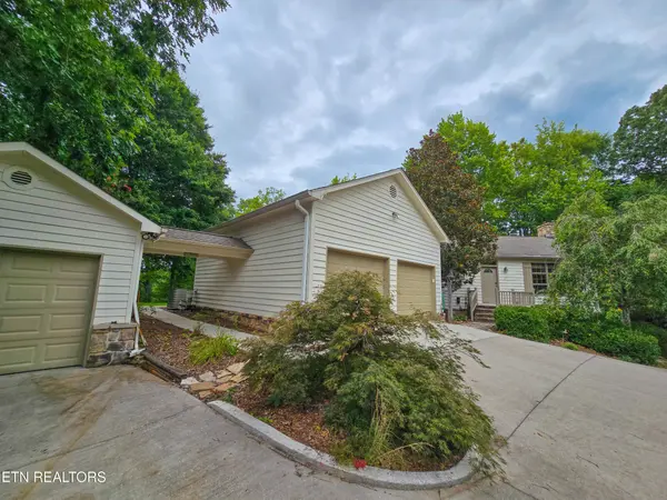337 Fox Ridge Lane, Caryville, TN 37714