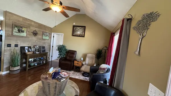 119 Whispering Water Ct, Christiana, TN 37037