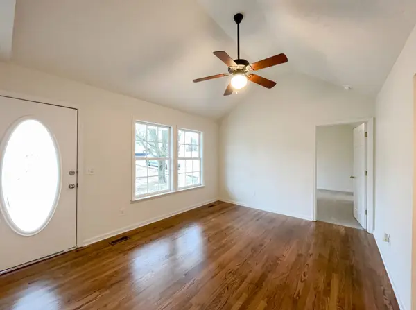 1503 Rebecca Dr, Chapel Hill, TN 37034
