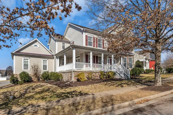 4340 Barnes Cove Dr, Nashville, TN 37211