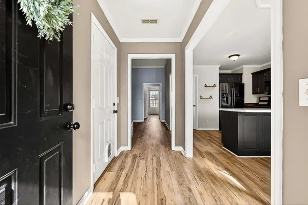 1709 Thomas Ct, Murfreesboro, TN 37127