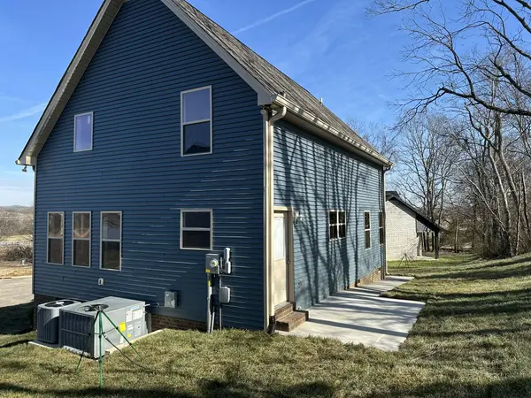 205 Scenic Ln, Hartsville, TN 37074