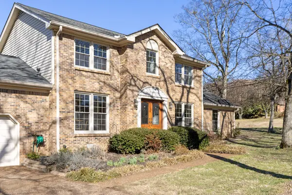 100 Doral Dr, Franklin, TN 37069