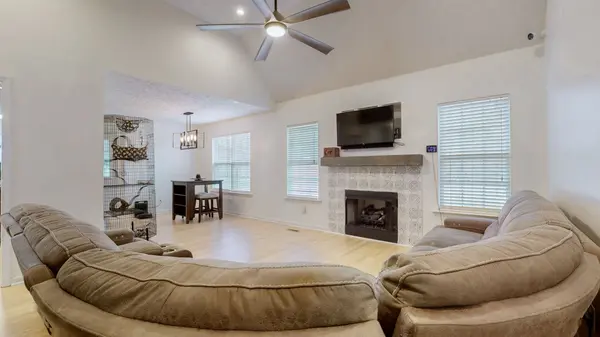 1412 Auldridge Dr, Christiana, TN 37037