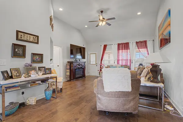 7920 Peridot Cir, Murfreesboro, TN 37127