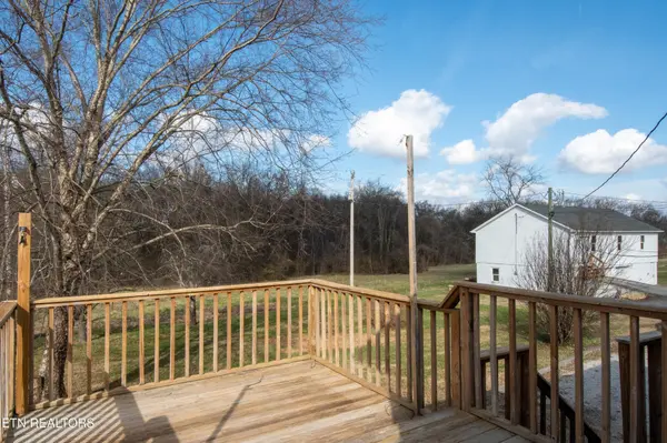 471 E Lincoln Rd, Alcoa, TN 37701