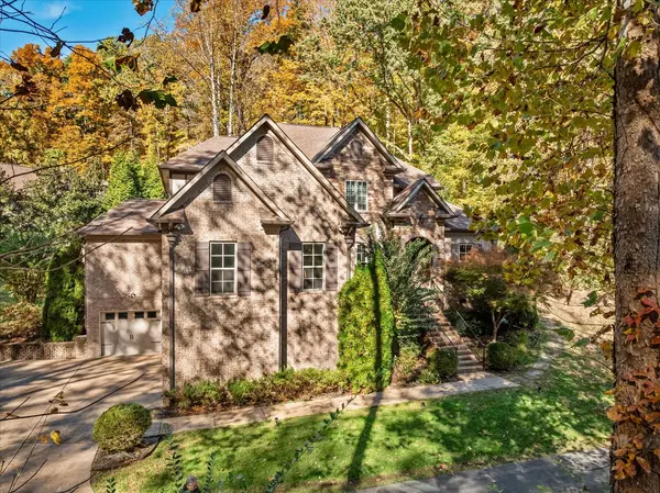 7244 Natchez Pointe Dr, Nashville, TN 37221