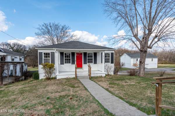 471 E Lincoln Rd,  Alcoa,  TN 37701