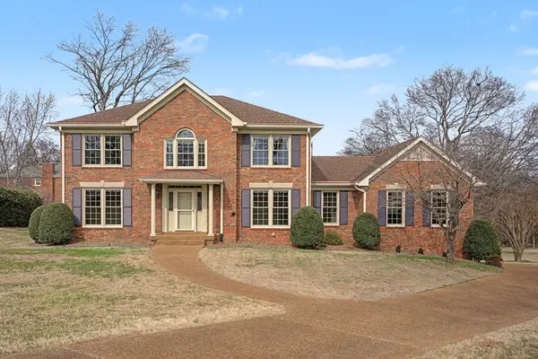 658 Cumberland Hills Dr, Hendersonville, TN 37075