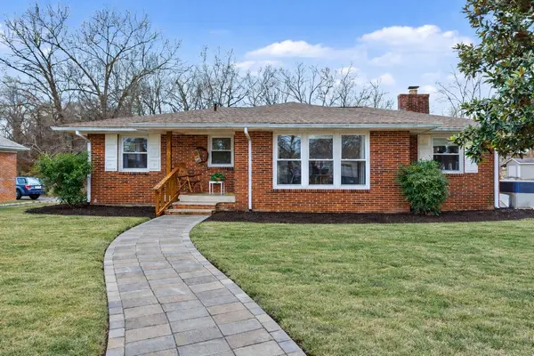 1618 Woodside Dr,  Lebanon,  TN 37087
