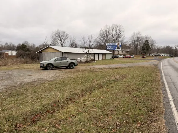 4567 Canton Rd, Cadiz, KY 42211