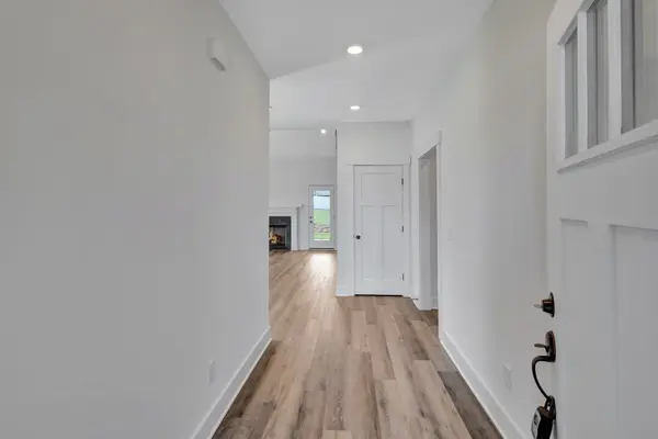 1038 Camden Trl, Greenbrier, TN 37073