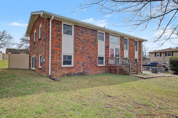 311 Donna Dr, Hendersonville, TN 37075