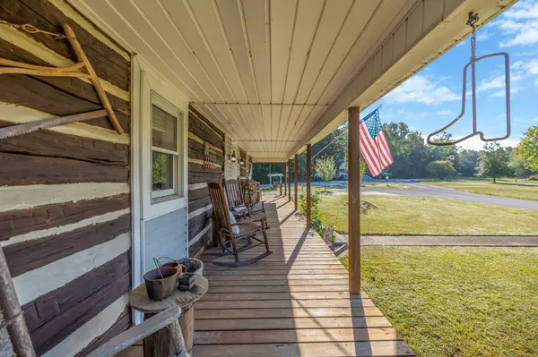 705 Spanish Grove Rd, Buena Vista, TN 38318