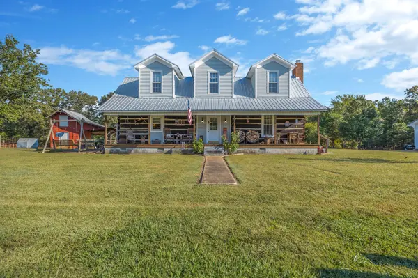 705 Spanish Grove Rd, Buena Vista, TN 38318