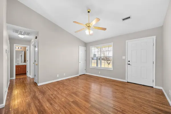 1071 Meshaw Trl, Clarksville, TN 37040