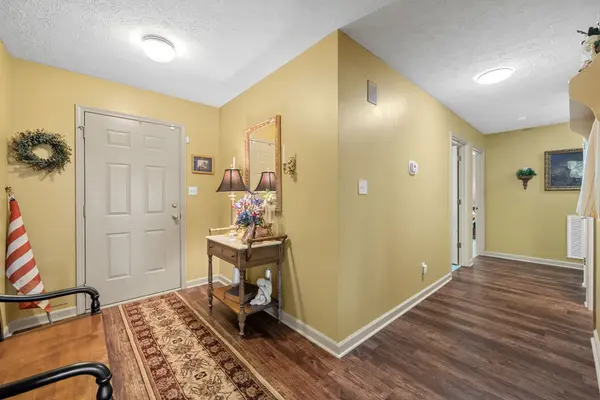 605 Ashbury Cir, Hopkinsville, KY 42240