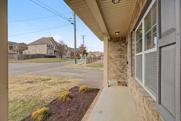 7217 Smokey Hill Rd, Antioch, TN 37013