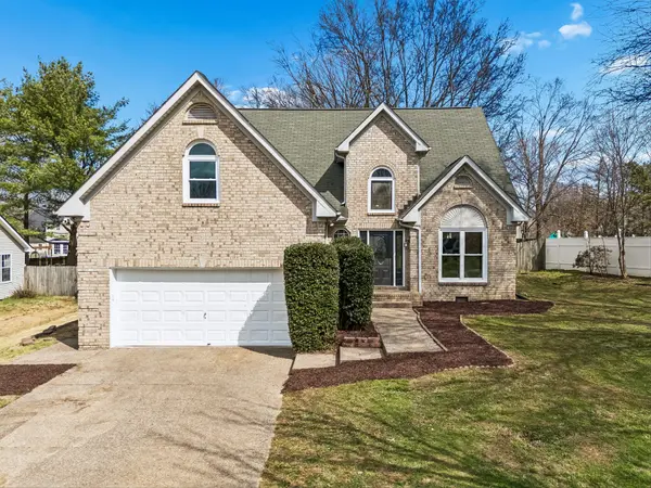 2708 Washington Ln,  Thompsons Station,  TN 37179