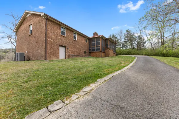 1830 Highway 12 #S, Ashland City, TN 37015